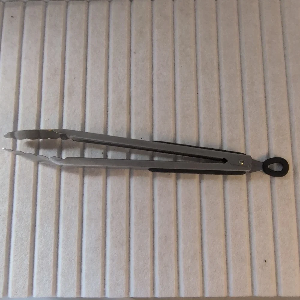 Cuisinart Stainless Steel & Black Plastic Cooking Tongs With Clip